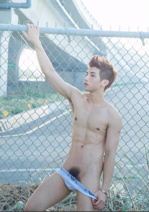 Whoseman-7-平面男模-蔡洋洋---藝術全見版